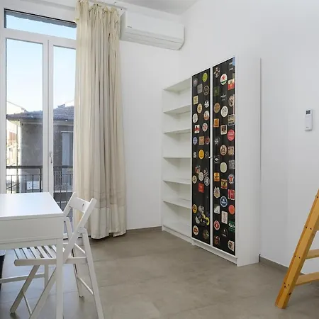 M1 Modern Three-room - Metro 1 Sesto Merelli Sesto San Giovanni