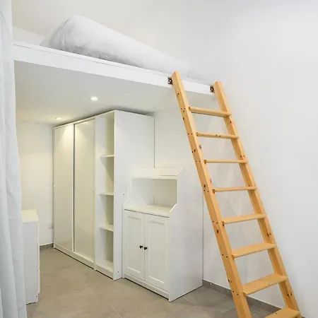 M1 Modern Three-room - Metro 1 Sesto Merelli Apartment