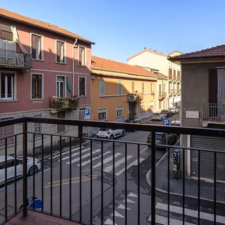 Apartment M1 Modern Three-room - Metro 1 Sesto Merelli Sesto San Giovanni