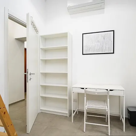 Apartment M1 Modern Three-room - Metro 1 Sesto Merelli *